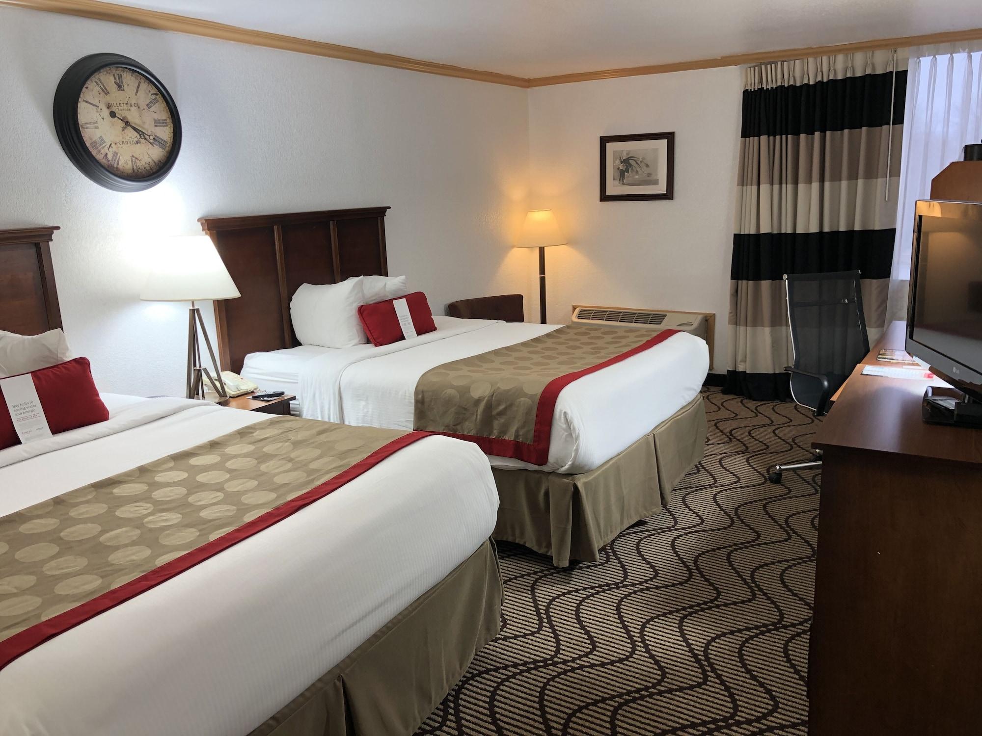מלון Ramada By Wyndham Birmingham Airport מראה חיצוני תמונה